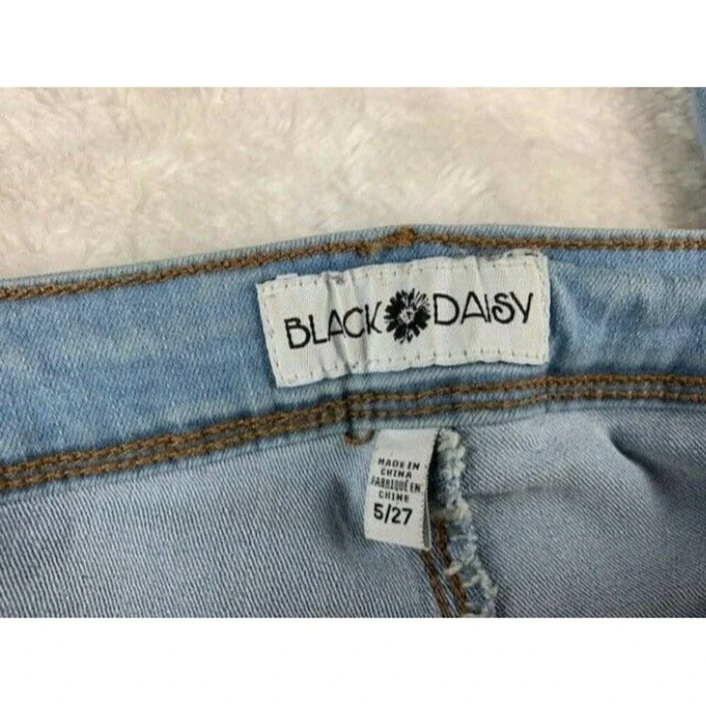 Black Daisy Juniors Jeans Size 5 27 Light Wash Jamie Relaxed Skinny Button Fly - Picture 5 of 6